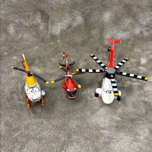 🚁Disney Pixar Planes RSC-01Rescue Chopper 1:45, Ron Hover,&Plastic Piston Peak